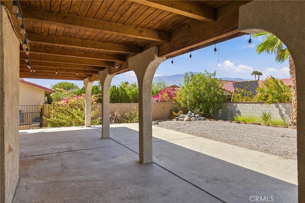 9801 Hoylake Property Photo 23