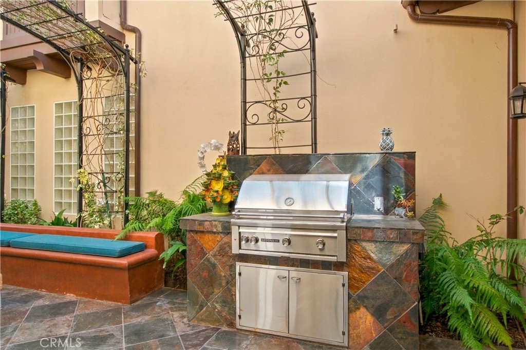 21322 Balerma Property Photo 47