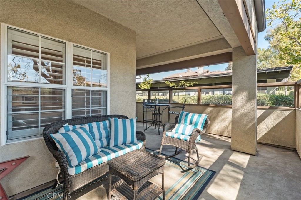 68 Via Contento Property Photo 14