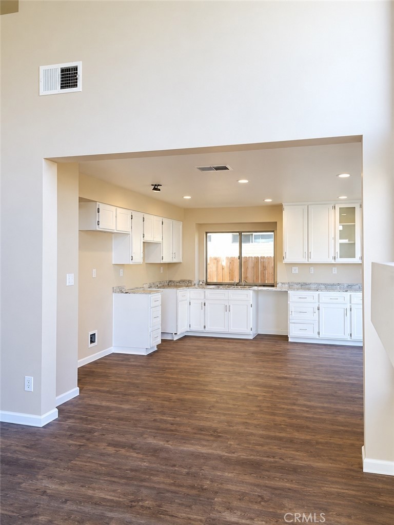 1474 Medallion Court Property Photo 2