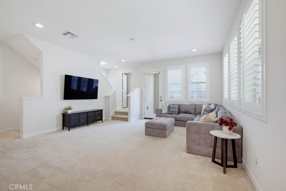 35 Stetson Street Property Photo 15