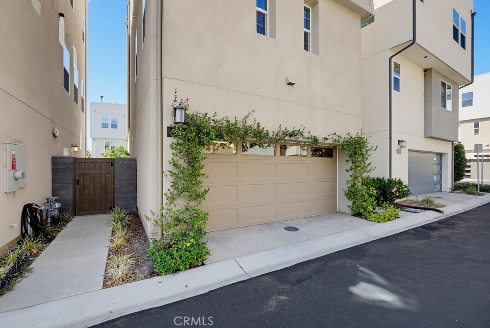 35 Stetson Street Property Photo 51