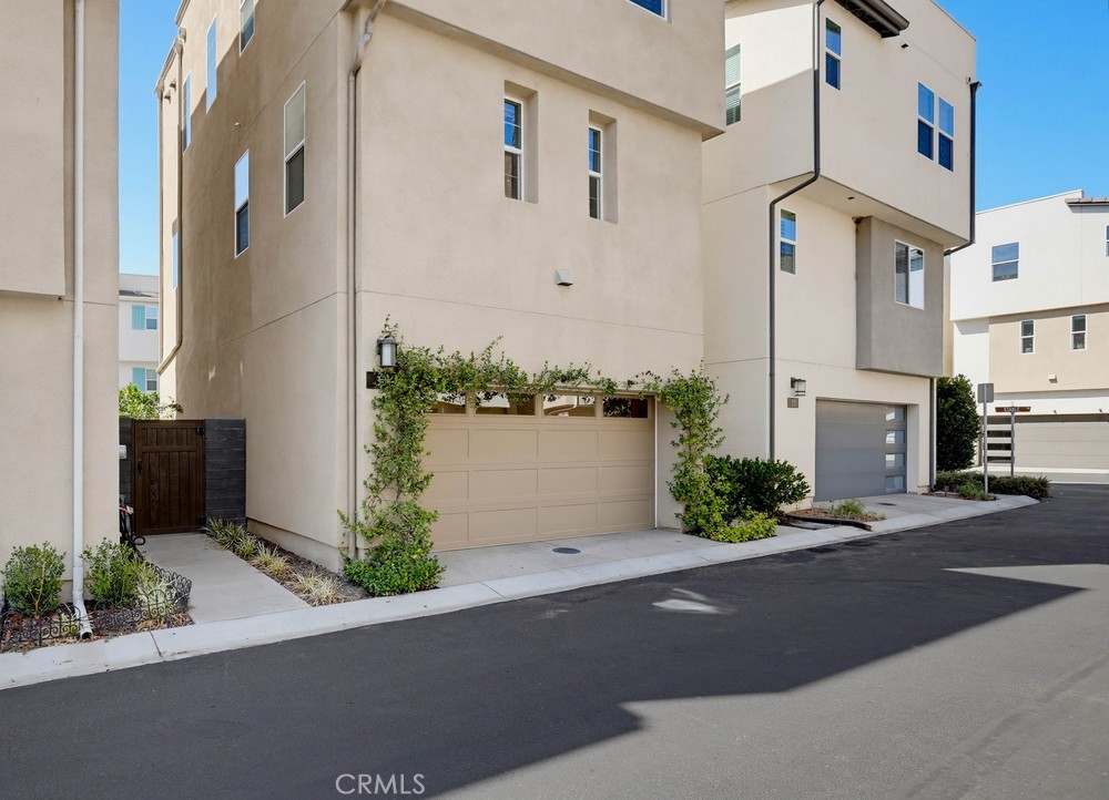 35 Stetson Street Property Photo 52