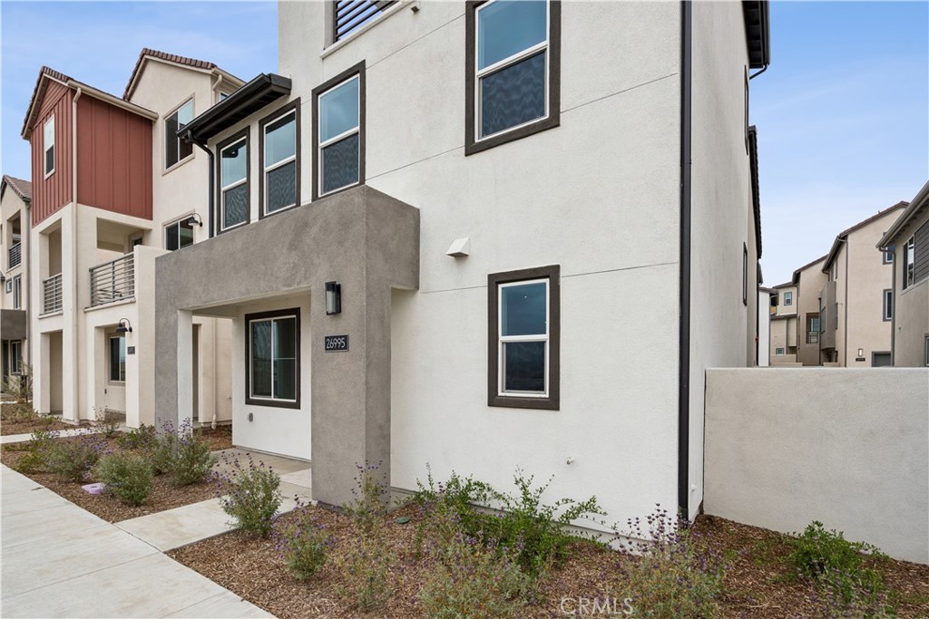 26995 Echo Mountain Way Property Photo 12