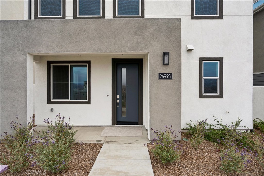 26995 Echo Mountain Way Property Photo 14