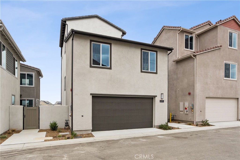 26995 Echo Mountain Way Property Photo 16