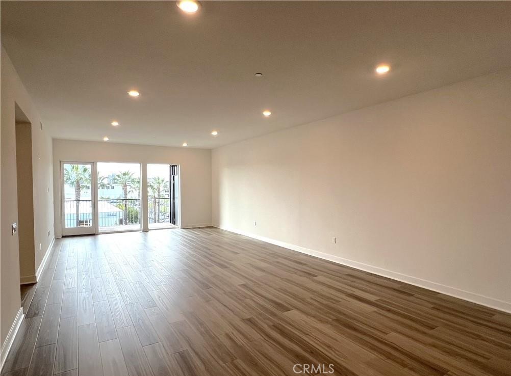 2409 Rivington Property Photo 4