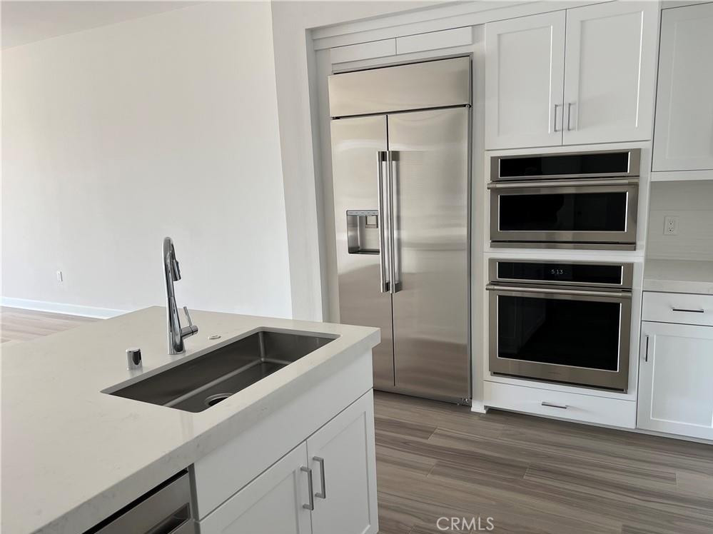 2409 Rivington Property Photo 6