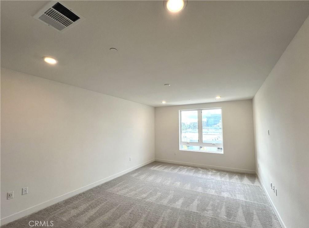 2409 Rivington Property Photo 12