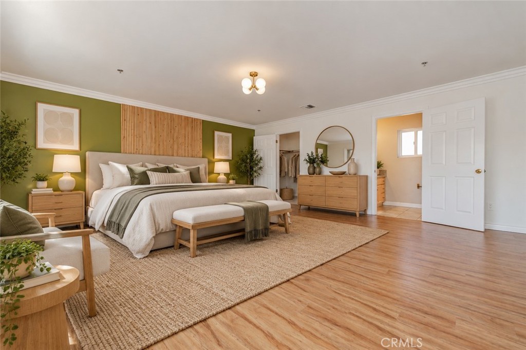 1688 Locust Street Property Photo 6