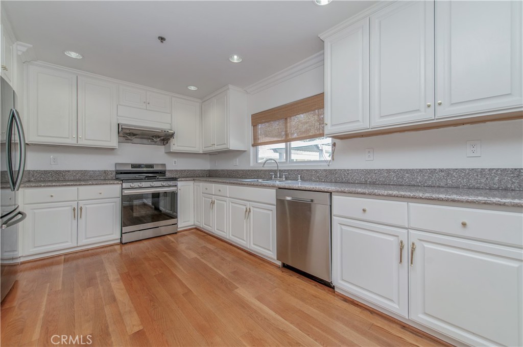 1688 Locust Street Property Photo 13