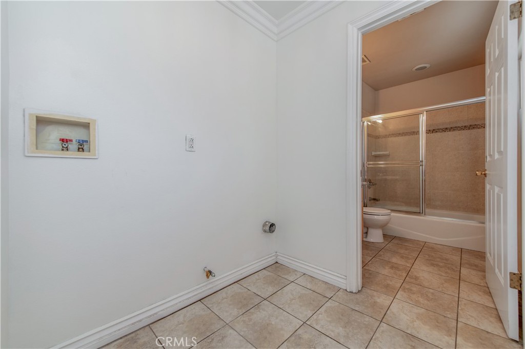 1688 Locust Street Property Photo 24