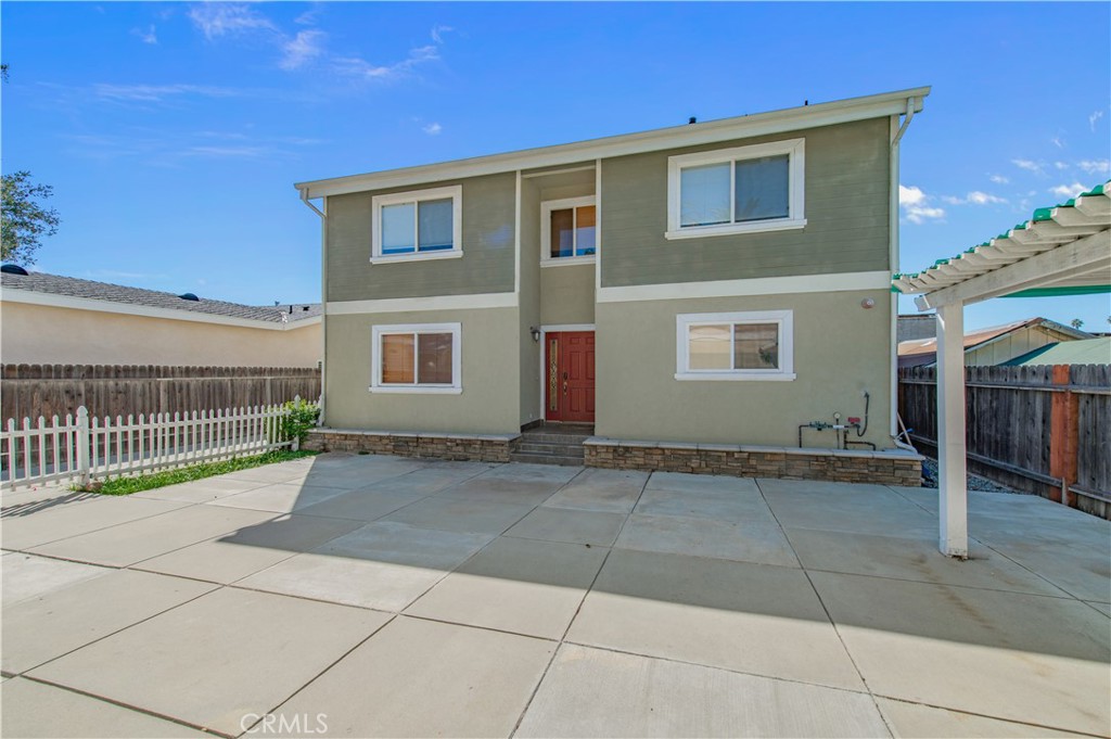 1688 Locust Street Property Photo 33