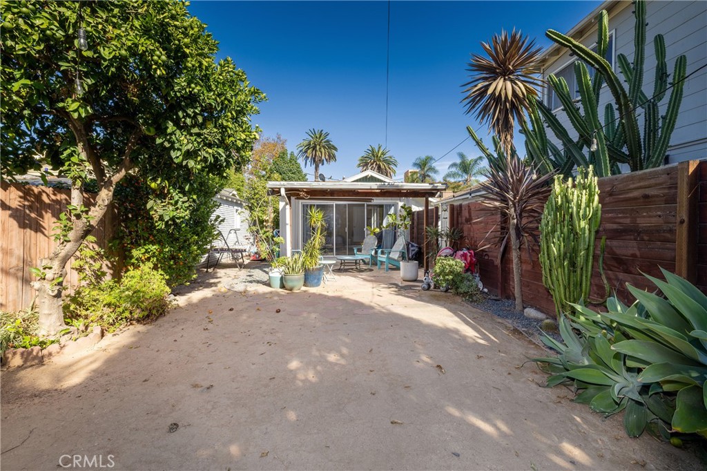 387 Coronado Property Photo 12