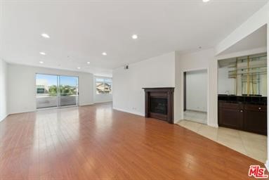 1508 Greenfield Avenue 307 Property Photo 1