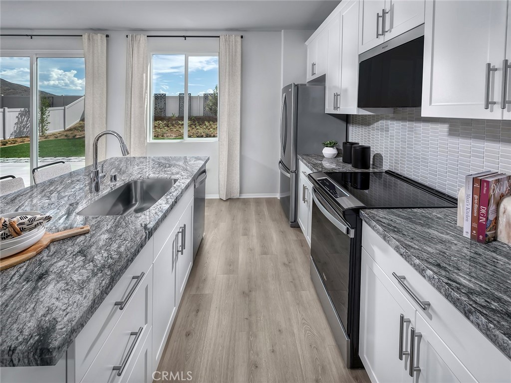 31280 Mineral Way Property Photo 4