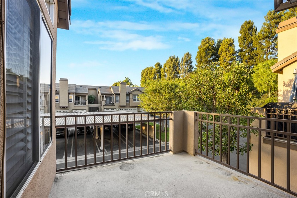 1136 S Country Glen Property Photo 10