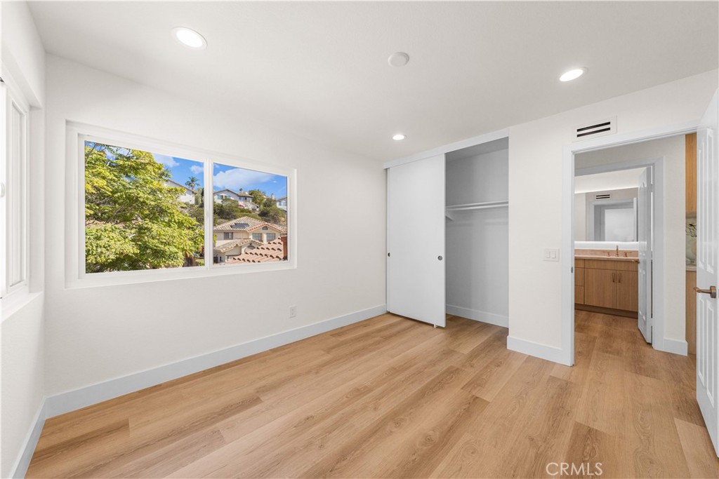 14284 Classique Way Property Photo 24