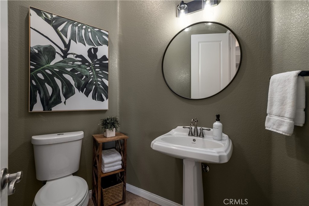 30416 Comanche Circle Property Photo 37