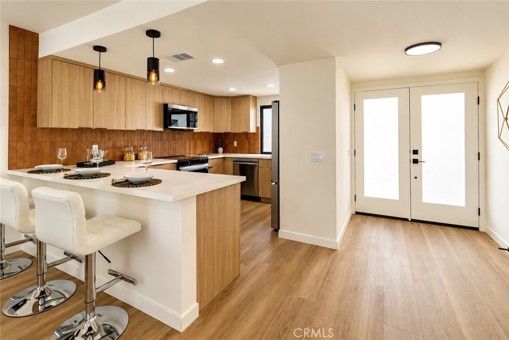 1012 Saint Thomas Property Photo 4