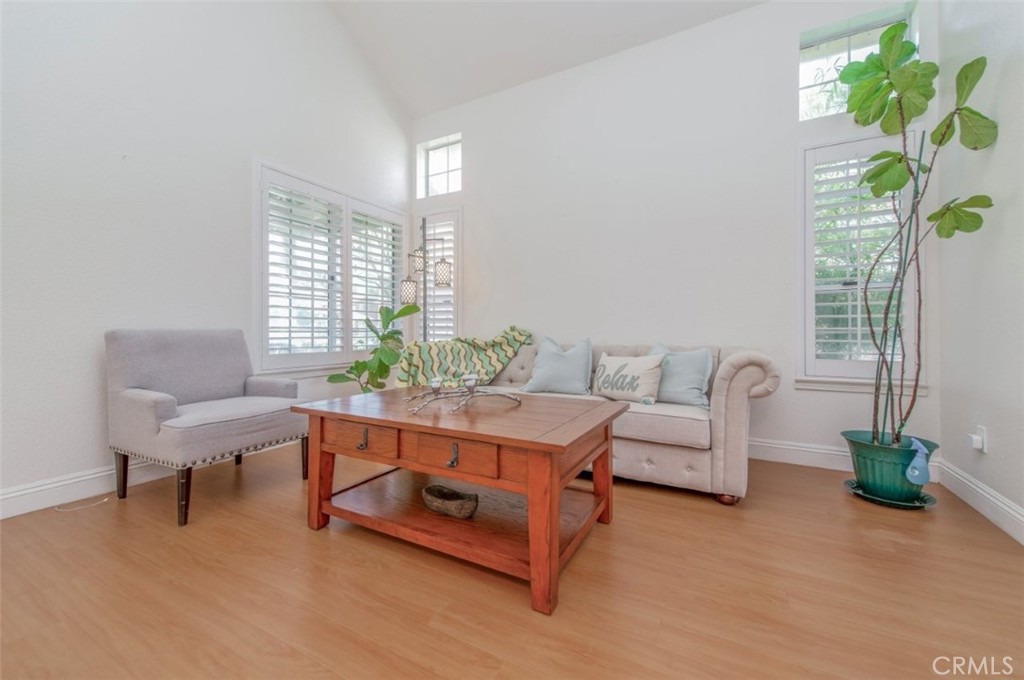 43114 Corte Tolosa Property Photo 5