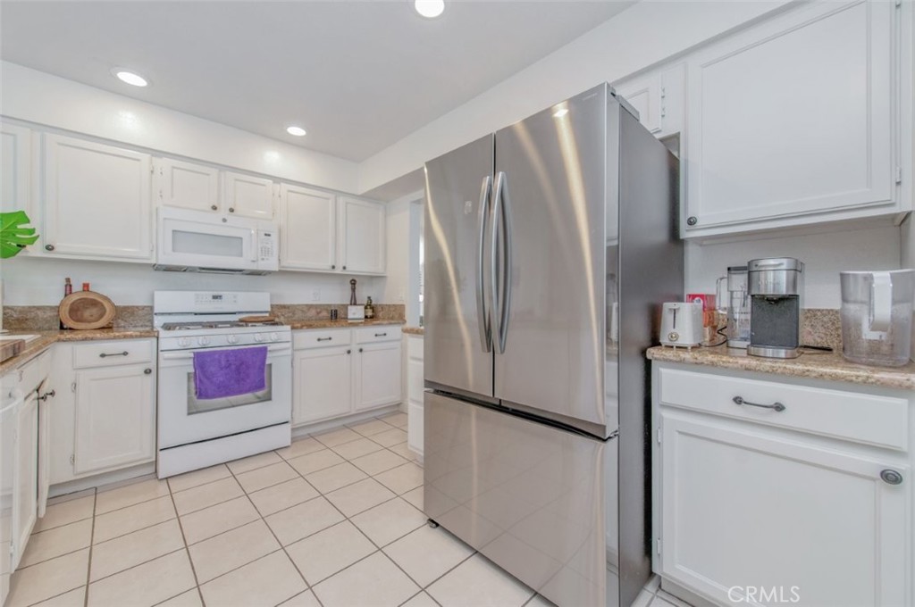 43114 Corte Tolosa Property Photo 11