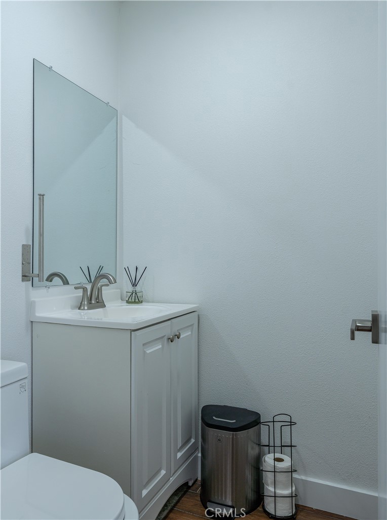 305 17th Property Photo 18
