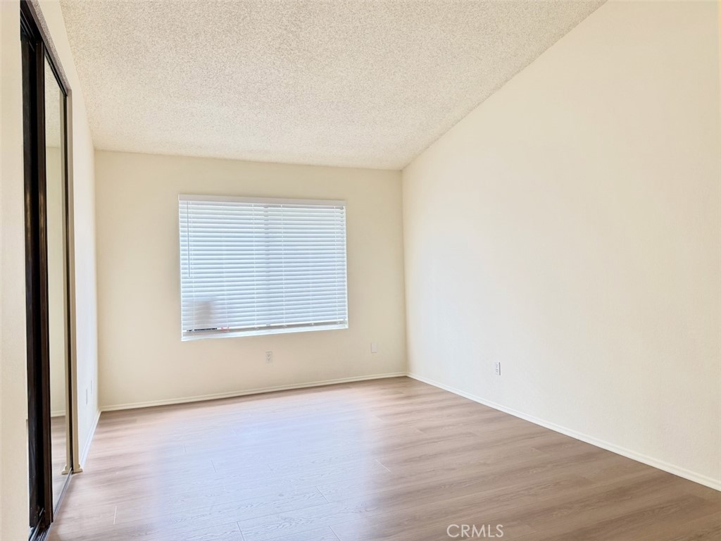 15 Starfall Property Photo 14