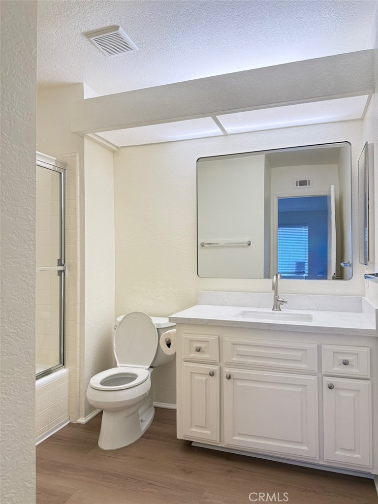 15 Starfall Property Photo 16