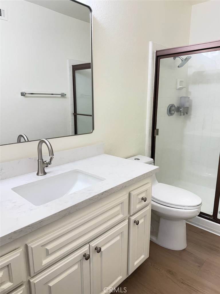 15 Starfall Property Photo 24