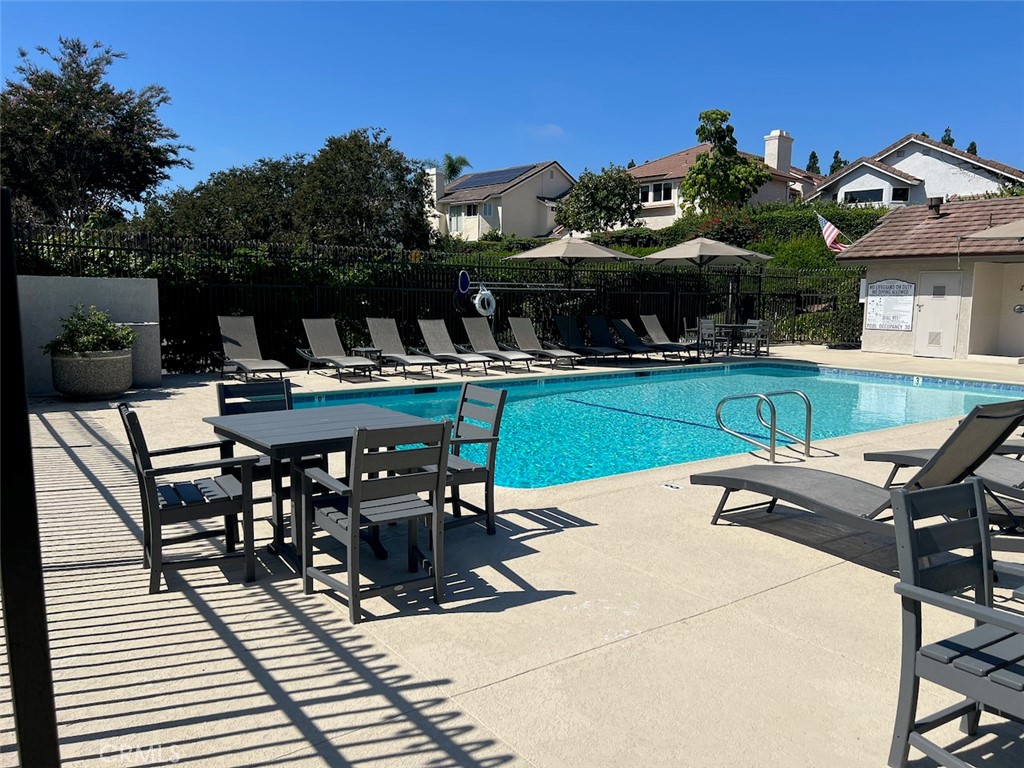 15 Starfall Property Photo 34