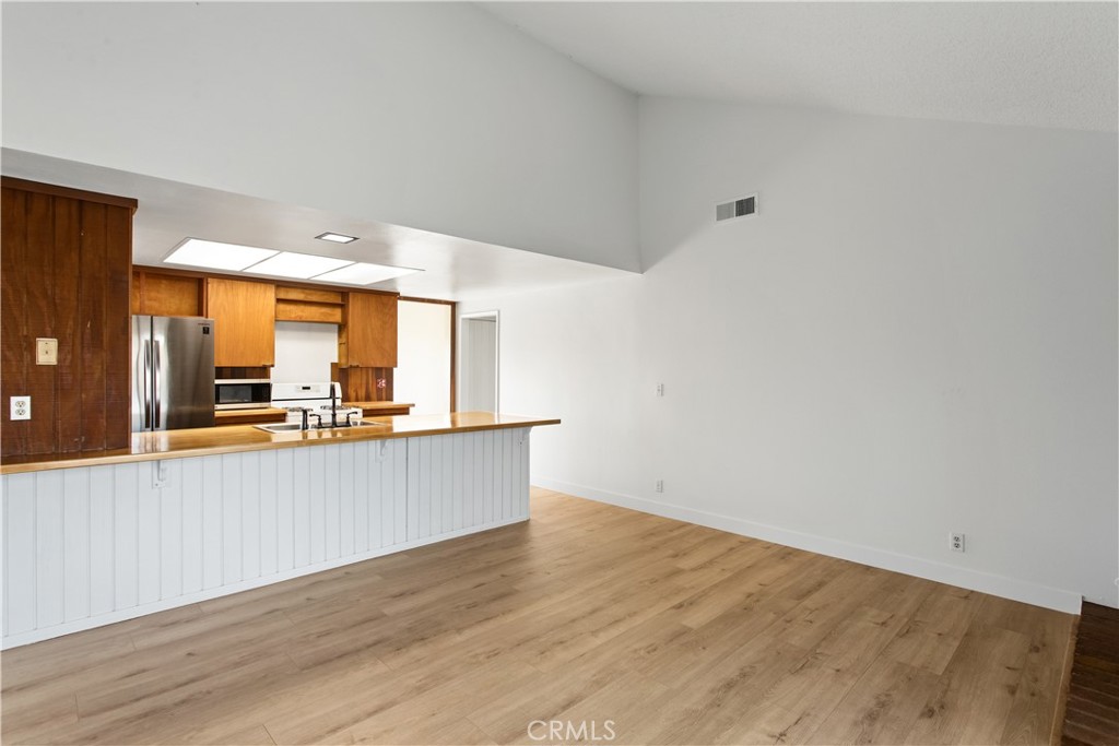 17936 Los Vasos Street Property Photo 6