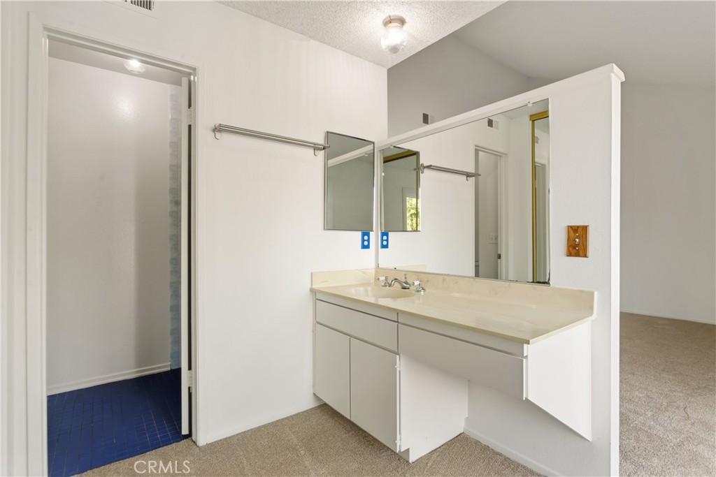 17936 Los Vasos Street Property Photo 11