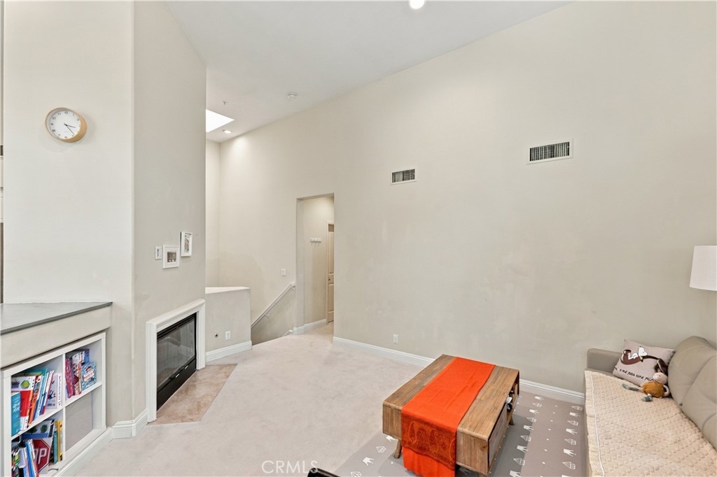 11025 Alderman Ave Property Photo 5