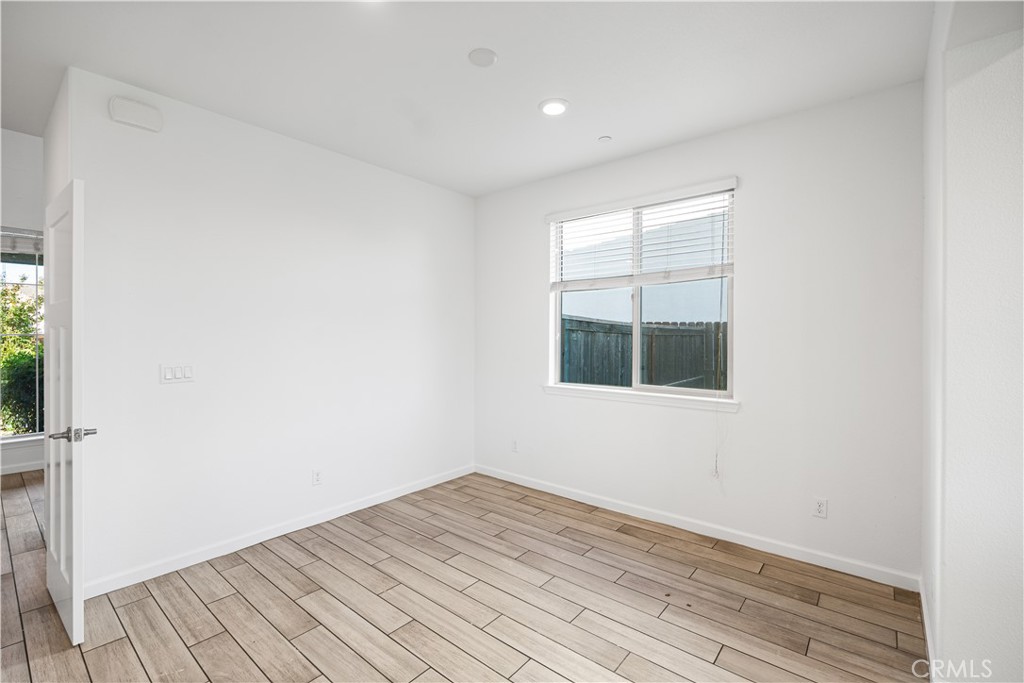 9362 Bear Grass Property Photo 22