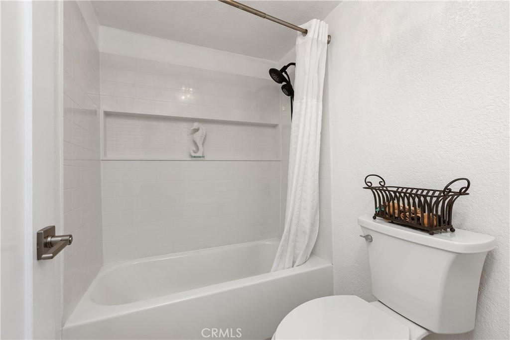 20 Corniche A Property Photo 32
