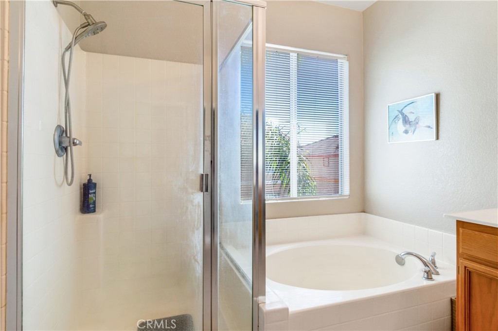 9471 Twin Oaks Pl Property Photo 18