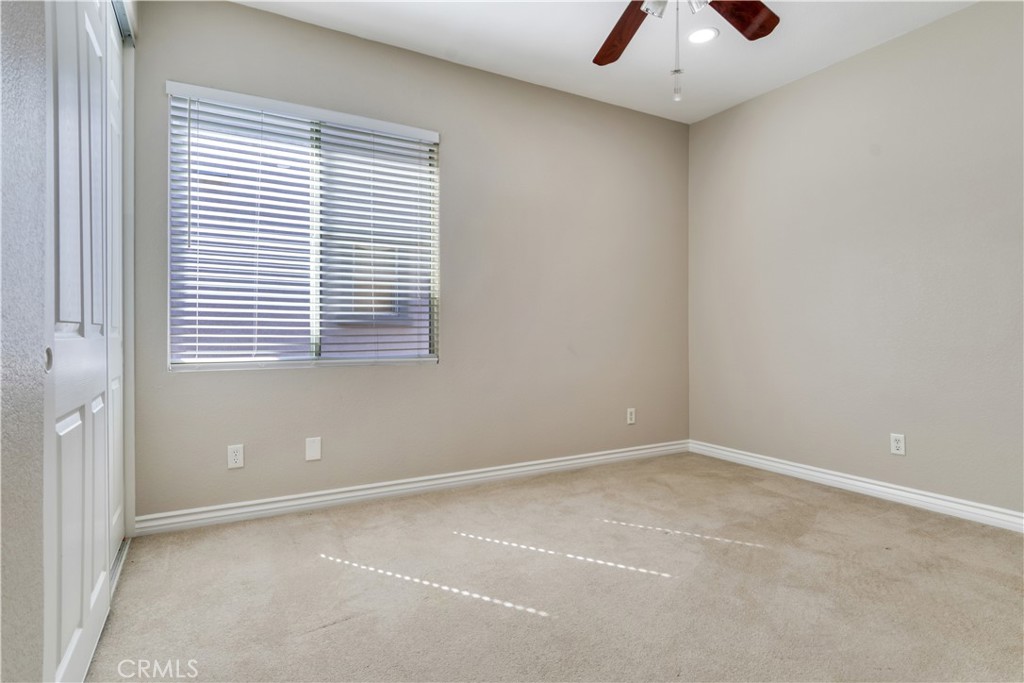 9471 Twin Oaks Pl Property Photo 20
