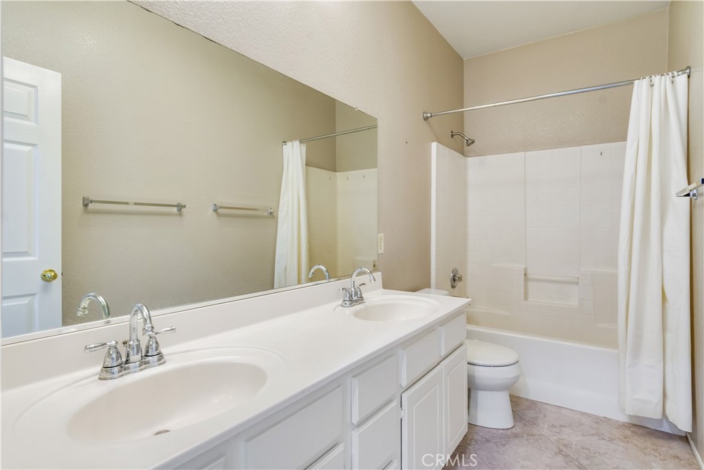 9471 Twin Oaks Pl Property Photo 21