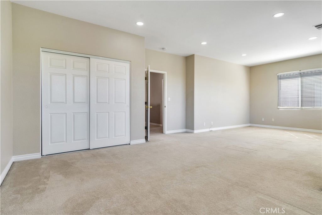9471 Twin Oaks Pl Property Photo 23