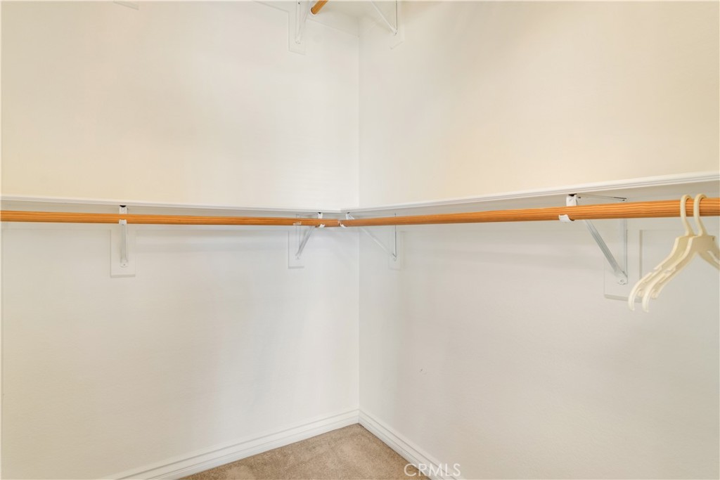 9471 Twin Oaks Pl Property Photo 24