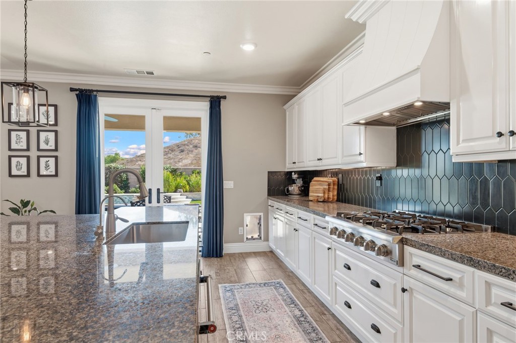 45798 Ambara Court Property Photo 12