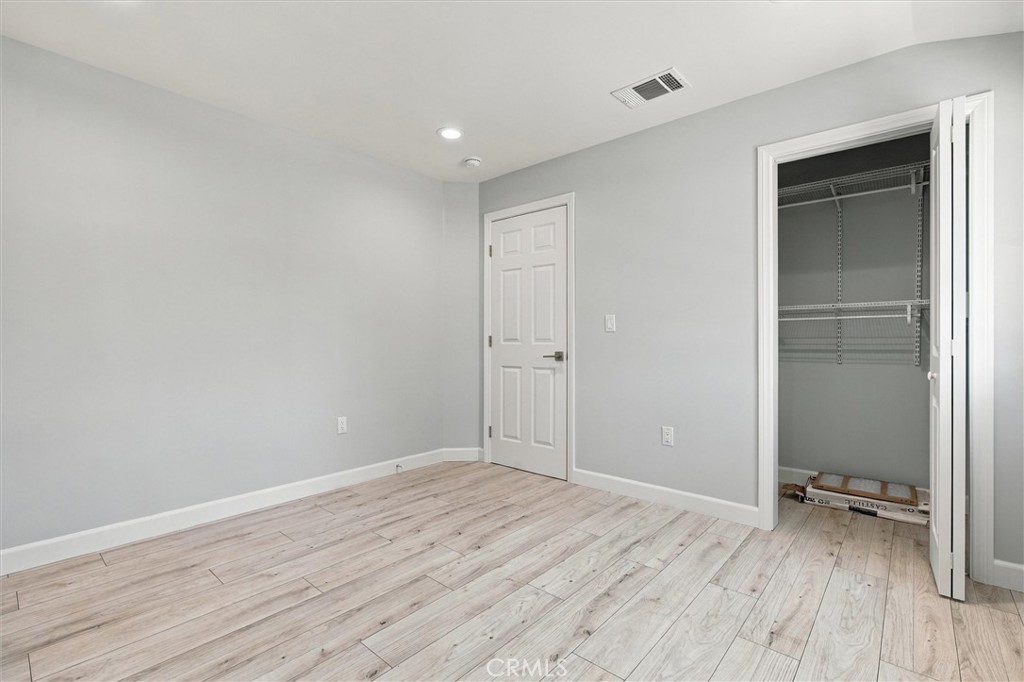 708 N El Molino Property Photo 28