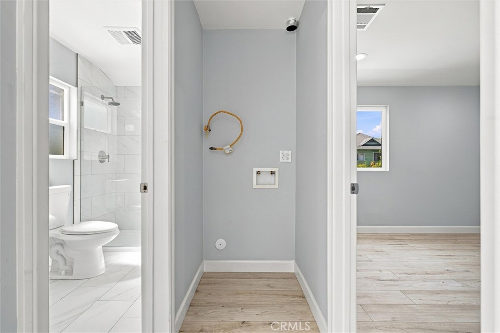 708 N El Molino Property Photo 31