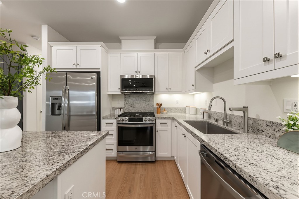 2624 Paisly Court Property Photo 20