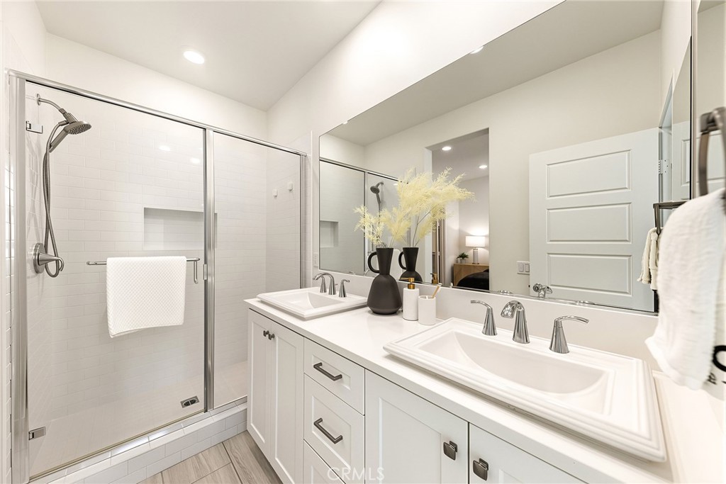 2624 Paisly Court Property Photo 36