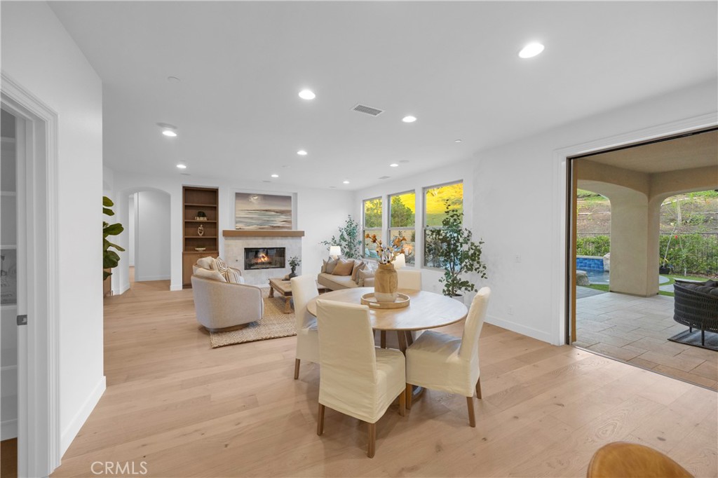 31900 Paseo Navarra Property Photo 11