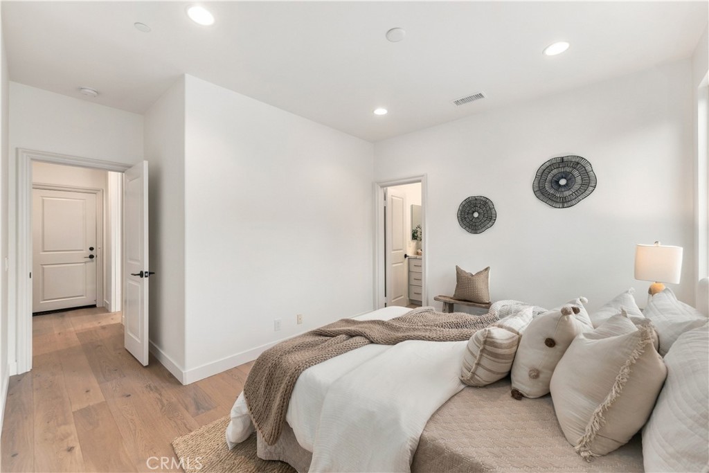 31900 Paseo Navarra Property Photo 24