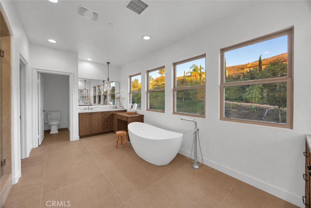 31900 Paseo Navarra Property Photo 37