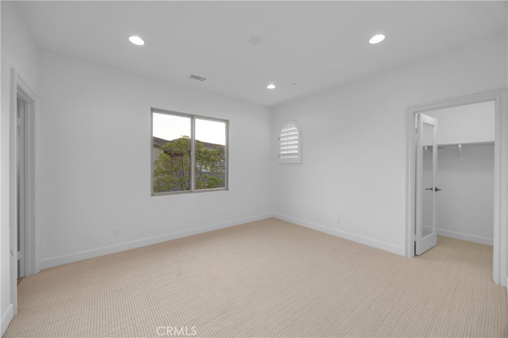 31900 Paseo Navarra Property Photo 43